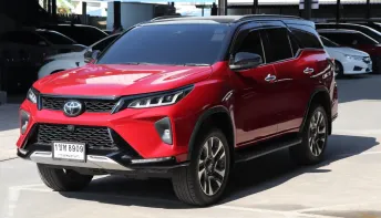ขาย รถมือสอง 2021 Toyota Fortuner 2.8 Legender SUV  รถบ้านมือเดียว