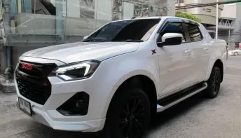 2024 ISUZU DMAX CAB-4 HI-LANDER 1.9 X-SERIES เกียร์ธรรมดา สีขาวมุก ปุ่มSTART 