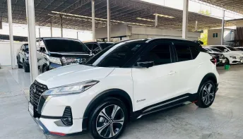NISSAN KICKS 1.2 VL e:POWER ปี 2024 รถสวย มือแรกออกห้าง พร้อมใช้ ไมล์ 5 หมื่น TOP รับประกันตัวถังสวย