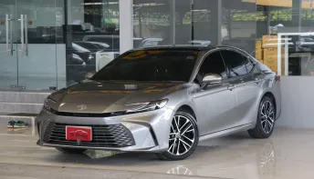 Toyota Camry 2.5 HEV Premium Luxury ปี 2024 สวยชิดป้ายแดง Warrantyยาวๆ ใช้น้อยเข้าศูนย์ตลอด ออกรถ0บา