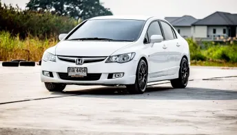 2008 Honda CIVIC 1.8 i-VTEC รถเก๋ง 4 ประตู 