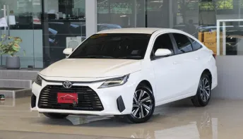 Yaris ativ 1.2 smart ปี2025 สวยชิดป้ายแดง ไมล์น้อย11,xxxโล เข้าศูนย์ตลอด รถบ้านมือเดียว ออกรถ0บาท