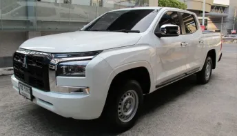 2025 MITSUBISHI TRITON DOUBLE CAB 2.4 PRO เกียร์ธรรมดา