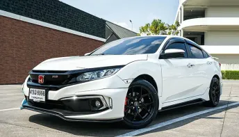 2021 Honda CIVIC 1.8 FC EL Sedan