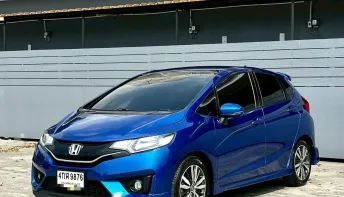 HONDA JAZZ 1.5 i-VTEC SV ปี 2016
