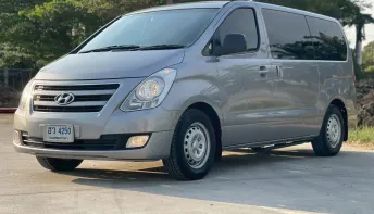 Hyundai H-1 ตัว Touring ปี 2016