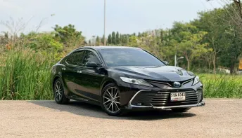 Toyota Camry 2.5 HEV Premium Luxury ปี 2024