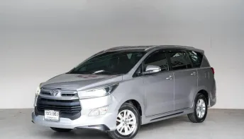 TOYOTA INNOVA CRYSTA 2.8 G AT ปี 2017