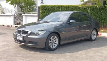BMW 3 Series 320i E90 ปี 2006 รถสวยพร้อมใช้งาน