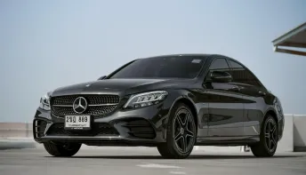 Benz C300e AMG Sport ปี 2021  เซอร์วิสศูนย์ตลอด ออฟชั่นเต็มสุด ๆ รถพร้อมใช้งาน