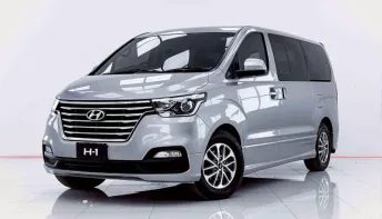 6B474 HYUNDAI H-1 2.5 ELITE AT 2019