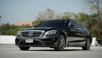 Benz S560e AMG ปี 2019  รถมือเดียว ป้ายแดง ไม่เคยชนไม่เคยเกิดอุบัติเหตุ นั่งสบาย นุ่มละมุนทุกเนิน