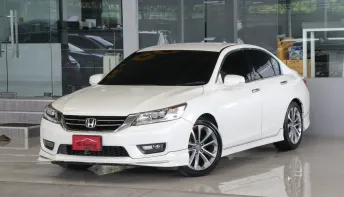 Honda ACCORD 2.4 EL ปี 2015 รถบ้านมือเดียว ไม่เคยติดแก๊สแน่นอน ใช้น้อยเข้าศูนย์ตลอด ออกรถ0บาท