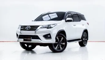 5C542 TOYOTA FORTUNER 2.8 TRD SPORTIVO BLACK TOP 4WD AT 2017