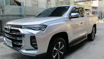 2025 MG EXTENDER GIANT CAB GRAND X เกียร์ธรรมดา สีบรอนเงิน ปุ่มSTART วิ่งน้อย 15,743 กม รถสวยใหม่มาก