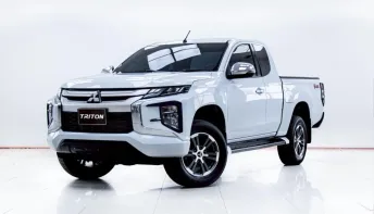 5C558 MITSUBISHI TRITON  2.4 GLS PLUS MEGA CAB MT 2021