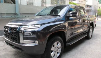 ชุดจดป้ายแดง 2026 MITSUBISHI TRITON DOUBLE CAB 2.4 4WD PRIME เกียร์ธรรมดา สีดำ วิ่งน้อย 72 กม ฟรีดาว