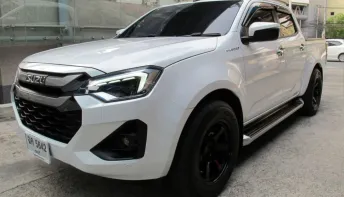 2025 ISUZU DMAX CAB4 HI-LANDER 1.9 M AUTO สีขาวมุก ปุ่มSTART วิ่งน้อย 3,528 กม มือเดียว รถสวยสภาพใหม