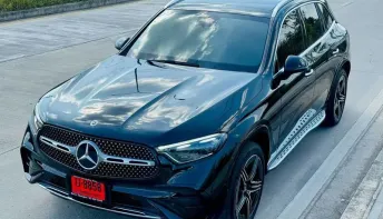 (จัดไฟแนนซ์เท่านั้น) รถมือเดียวป้ายแดง ไมล์ 2x,xxx แท้ BENZ GLC 350e AMG DYNAMIC W254 2023