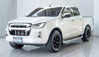 ISUZU D-MAX 19-ปัจจุบัน, HI-LANDER CAB-4 1.9 Ddi  L DA ปี 2020 สีขาว เกียร์M/T โฉม HI-LANDER CAB-4