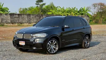 BMW X5 xDrive40e M Sport [F15] ปี 2017 SUV สุดหรู มือแรก ดูแลถึง เซอร์วิสศูนย์ทุกระยะ ราคาน่าคบ