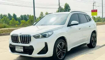(จัดไฟแนนซ์เท่านั้น) รถมือเดียว ป้ายแดง ALL NEW BMW X1 sDrive20i M SPORT U11 LCI SUV 2023 จด 2024 