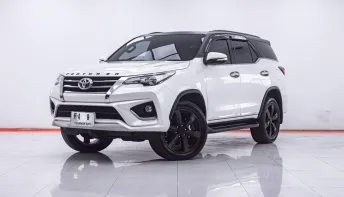 1E956 TOYOTA FORTUNER 2.8 TRD 4WD BLACKTOP AT 2018