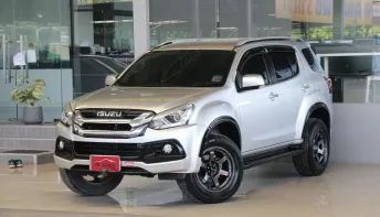 Isuzu MU-X 1.9 ONYX ปี2020 รถบ้านมือเดียว ใช้น้อยเข้าศูนย์ตลอด สวยเดิมทั้งคัน ออกรถ0บาท