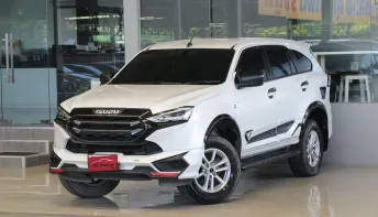 Isuzu MU-X 1.9 active ปี 2022 สวยชิดป้ายแดง ไมล์19,xxxโล เข้าศูนย์ตลอด รถบ้านมือเดียว ออกรถ0บาท