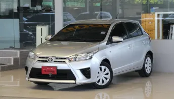 Toyota YARIS 1.2 E ปี2015 รถบ้านมือเดียว ใช้น้อยมากเข้าศูนย์ตลอด ไม่เคยติดแก๊ส สวยเดิมทั้งคัน ฟรีดาว