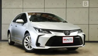2020 Toyota Corolla Altis 1.6 G AT ไมล์เเท้ 2 หมื่น(วิ่งน้อยมาก) เกียร์CVT รถมือแรกจากป้ายแดง B3715