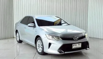 TOYOTA CAMRY 2.0 G ปี 2017 สีเทา โฉม ปี12-18