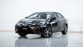 2B320 TOYOTA ALTIS 1.8 E AT 2017