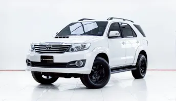 5C613 TOYOTA FORTUNER 2.5 V 2WD AT 2015
