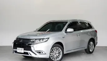 MITSUBISHI OUTLANDER PHEV 2.4 GT PREMIUM 4WD AT ปี 2021