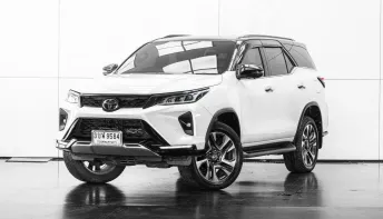 2022 TT Fortuner 2.4 Legender Blacktop 2WD A/T