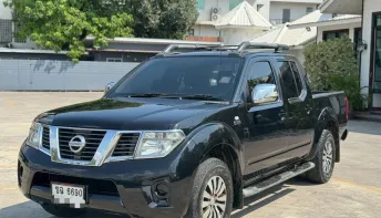 Nissan Navara 2.5 4ประตู เกียร์ออโต้ ปี 2012 สีดำ 