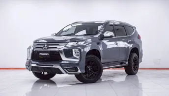 1F015 MITSUBISHI PAJERO 2.4 GT PREMIUM 2WD. AT 2020