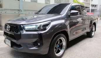 2024 TOYOTA REVO CAB 2.4 MID Z-EDTION (เครื่องรุ่นใหม่ ยูโร5) เกียร์AUTO สีเทา