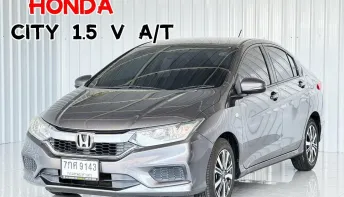 Honda CITY 1.5V i-VTEC รถเก๋ง 4 ประตู ออกรถง่ายฟรีดาวน์