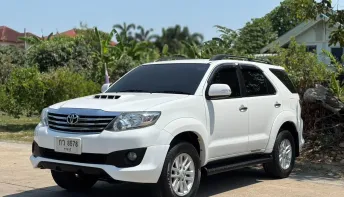 Toyota Fortuner 2.5 V VN Turbo (2WD) ปี 2014