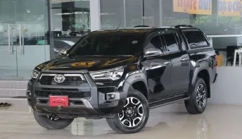 Toyota Hilux Revo 2.4 Prerunner MID ปี 2025 รถบ้านมือเดียว Warranty2027 ใช้น้อยเข้าศุนย์ตลอด ฟรีดาวน