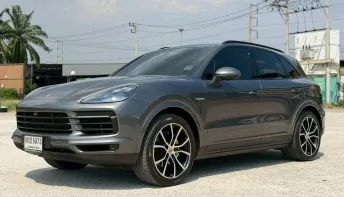 2021 Porsche Cayenne 3.0  E-Hybrid 