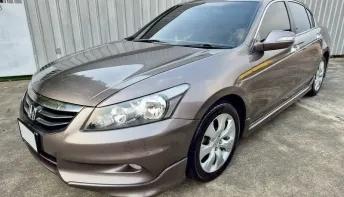 HONDA ACCORD 2.0 EL ออโต้ ปี 2011