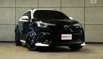 2020 Toyota C-HR 1.8 HV Hi Karl Lagerfeld SUV AT ไมล์แท้ รุ่นพิเศษ Limited Edition B8509