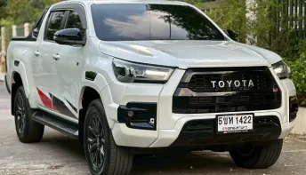 Toyota Revo 2.8 GR sprot  4 WD ปี 2022
