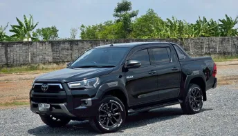2023 TOYOTA HILUX REVO ROCCO PreRunner 2.4 [CAB4] (2WD)