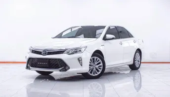 1F101 TOYOTA CAMRY 2.5 HYBRID NAVI AT 2015