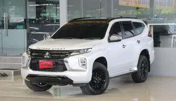 Mitsubishi Pajero Sport 2.4 Elite Edition 4WD ปี 2021 ไมล์แท้50,000โล รถบ้านมือเดียว สวยเดิมทั้งคัน
