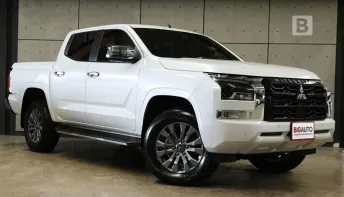 2025 Mitsubishi TRITON 2.4 Double Cab Plus Ultra MT ไมล์แท้ 493 KM รับประกัน 5 ปี 100,000 KM B8045